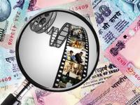 ‘करन्सी स्ट्राईक’ बी-टाऊनला कसा देणार धक्का? - Marathi News | 'Currency Strike' will push B-Town to push? | Latest filmy Photos at Lokmat.com