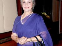 Happy Birthday : अभिनेत्री नाही तर वहिदा रहमान यांना बनायचे होते डॉक्टर! - Marathi News | Happy Birthday: Wahida Rehman was not supposed to be an actress, but a doctor! | Latest filmy Photos at Lokmat.com