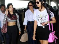 Airport Fashion : ​श्रीदेवी आणि जान्हवी-खुशीचा स्टाईलिश अंदाज तुम्ही पाहिलात का? - Marathi News | Airport Fashion: Do you see Sridevi and Janhavi - a stylish style of happiness? | Latest filmy Photos at Lokmat.com