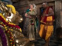 इंग्लंडच्या पंतप्रधान थेरेसा मे अवतरल्या साडीमध्ये - Marathi News | The British Prime Minister, Theresa came in May, | Latest fashion Photos at Lokmat.com
