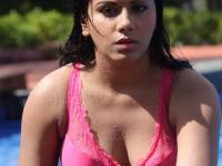 See Hot Pic : आपण Top 10 साउथ इंडियन अभिनेत्रिंचा BOLD लूक पाहिला नाही ना? - Marathi News | See Hot Pic: Have you not seen the top 10 South Indian actresses BOLD LOOK? | Latest filmy Photos at Lokmat.com