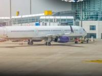 तुमची फ्लाईट लेट किंवा कॅन्सल झाली? मग तुम्हाला 'इतका' मोबदला मिळणे बंधनकारक! काय आहेत नवीन नियम? - Marathi News | DGCA Compensation Rules Know Your Rights for Flight Delays, Cancellations, and Overbooking | Latest business News at Lokmat.com तुमची फ्लाईट लेट किंवा कॅन्सल झाली? मग तुम्हाला 'इतका' मोबदला मिळणे बंधनकारक! काय आहेत नवीन नियम? - Marathi News | DGCA Compensation Rules Know Your Rights for Flight Delays, Cancellations, and Overbooking | Latest business News at Lokmat.com