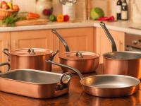 तांब्याची भांडी वापरणं आरोग्यासाठी उत्तम - Marathi News | Using copper utensils is best for health | Latest health Photos at Lokmat.com