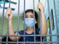 CoronaVirus: कोरोनाच्या तिसऱ्या लाटेपासून लहान मुलांना वाचवायचे असेल तर...; डॉक्टरांनी दिला महत्वाचा सल्ला - Marathi News | want to save children from the third wave of Coronavirus; Important advice given by experts | Latest national Photos at Lokmat.com