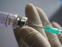 Mixing Covid-19 Vaccines: निराळ्या लसी मिक्स करून देण्यावरून WHO नं दिला इशारा, म्हटलं,"हा धोकादायक ट्रेंड" - Marathi News | Mixing Covid-19 Vaccines: WHO warns of mixing different vaccines, saying "this is a dangerous trend" | Latest health Photos at Lokmat.com
