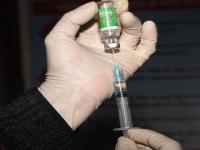 CoronaVaccination: डॉक्टरांचा इशारा! कोरोना लस घेण्याआधी या 5 गोष्टी करू नका, अन्यथा... - Marathi News | Doctor's warning! Don't do these 5 things before getting the corona vaccine, otherwise ... | Latest health Photos at Lokmat.com