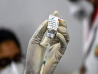 COVID Vaccine For Children: अमेरिकेत १८ वर्षांपेक्षा कमी वयाच्या मुलांना देणार Covaxin?; मागितली परवानगी - Marathi News | us company ocugen asked authorities for emergency use authorization for covid 19 vaccine covaxin for 2 to 18 | Latest international Photos at Lokmat.com
