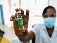 Corona Vaccine: धक्कादायक! देशात Covishield च्या बनावट लसी सापडल्या; WHO ने दिला गंभीर इशारा - Marathi News | who issued medical alert on fake covishield corona vaccine in india and uganda | Latest national Photos at Lokmat.com