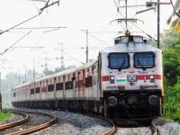 कोकण रेल्वेची प्रवाशांना मोठी भेट; मुंबईतून सुटणाऱ्या ‘या’ ट्रेनचे कोच कायमस्वरुपी वाढले - Marathi News | konkan railway big gift to passengers dadar mumbai tirunelveli express train one ac coach permanently increased | Latest mumbai News at Lokmat.com