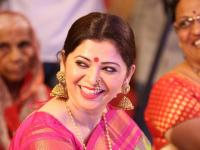 अभिनय ते राजकारण असा प्रवास करणाऱ्या मराठमोळ्या दिपाली सय्यदचे फोटो पाहून व्हाल घायाळ - Marathi News | Actress Deepali Sayyad shared photos on Instagram, TJL | Latest filmy Photos at Lokmat.com