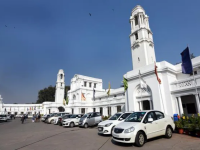 Delhi Assembly: दिल्ली विधानसभा परिसरात मोठी खळबळ, VIP गेट तोडून अज्ञात कार घुसली आत, तपास सुरू! - Marathi News | Shocking: Major Security Breach at Delhi Assembly: Speeding Car Crashes into Gate 2, Flees Site | Latest national News at Lokmat.com