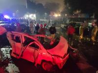 कुणाचा हात तुटून पडला, कुणाचा कोथळा बाहेर आला; प्रत्यक्षदर्शीने सांगितली दिल्ली स्फोटाची हादरवून टाकणारी घटना - Marathi News | Someone's hand was broken, someone's wallet came out; Eyewitness recounts shocking incident of Delhi blast | Latest national News at Lokmat.com