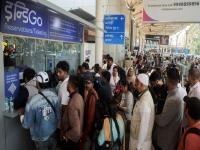 तुम्ही हे होऊच का दिले? इंडिगो संकटावर हायकोर्टाने सरकारला फटकारले; प्रवाशांना नुकसानभरपाई देण्याचे आदेश - Marathi News | Why Did You Allow This Delhi High Court Tears Into Centre Over Skyrocketing Airfares Amid IndiGo Crisis | Latest national News at Lokmat.com