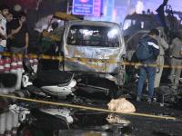 ना स्फोटाच्या ठिकाणी खड्डा, ना मृतांच्या शरीरात सापडले तारा आणि खिळे, या कारणांनी गुढ वाढवलं - Marathi News | Delhi Blast: Neither a crater was found at the site of the explosion, nor were shrapnel and nails found in the bodies of the deceased, these factors added to the mystery. | Latest national News at Lokmat.com