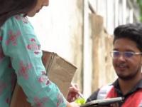 तुमची ५० रुपयांची ऑर्डर घरापर्यंत पोहचवून डिलिव्हरी बॉय किती कमावतात?; गणित समजून घ्या - Marathi News | How much does a delivery boy earn by delivering your Rs 50 order to your home?; Know that Income of delivery boy | Latest business Photos at Lokmat.com