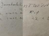 अरे व्वा! साफसफाई करताना मिळाली नेहरू-आंबेडकरांची स्वाक्षरी असलेली आजोबांची डायरी; पाहा फोटो - Marathi News | Man finds autographs of gandhi nehru ambedkar in grandfathers unseen notebook | Latest social-viral Photos at Lokmat.com