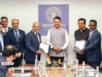 ४२,८९२ कोटींची गुंतवणूक, २५,८९२ रोजगाराची निर्मिती; १० गुंतवणूक सामंजस्य करारांवर स्वाक्षरी - Marathi News | Investment of Rs 42,892 crores, creation of 25,892 jobs; 10 investment MoUs signed | Latest maharashtra News at Lokmat.com ४२,८९२ कोटींची गुंतवणूक, २५,८९२ रोजगाराची निर्मिती; १० गुंतवणूक सामंजस्य करारांवर स्वाक्षरी - Marathi News | Investment of Rs 42,892 crores, creation of 25,892 jobs; 10 investment MoUs signed | Latest maharashtra News at Lokmat.com