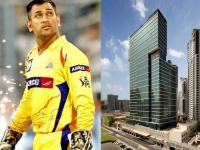 IPL 2020 : महेंद्रसिंग धोनीच्या संघानं ठेवला आदर्श; दुबईत जपला 'स्वदेशी' मंत्र! - Marathi News | IPL 2020 : Teams in UAE; Chennai Super King's is only team selects an Indian brand for stay in UAE | Latest cricket Photos at Lokmat.com