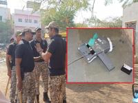 धुळे महापालिका निवडणूक: प्रभाग १८ मध्ये राडा, EVM ची तोडफोड, मोठा पोलीस बंदोबस्त तैनात - Marathi News | Dhule Municipal Election: Rallies in Ward 18, EVMs vandalized! | Latest dhule News at Lokmat.com धुळे महापालिका निवडणूक: प्रभाग १८ मध्ये राडा, EVM ची तोडफोड, मोठा पोलीस बंदोबस्त तैनात - Marathi News | Dhule Municipal Election: Rallies in Ward 18, EVMs vandalized! | Latest dhule News at Lokmat.com