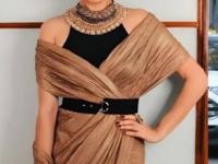 साडी एकच पण ड्रेपिंगच्या पद्धती वेगळ्या! दिवाळीत मिरवा हटके स्टाईल, लुक सुंदर... - Marathi News | different styles of saree draping saree draping styles for festivle modern saree draping ideas | Latest sakhi Photos at Lokmat.com