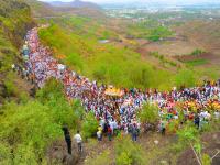 सारा दिवे घाट झाला माऊलीमय ; बघा अपूर्व चित्रण ! - Marathi News | Sara Dive Ghat landed; See an illustration! | Latest maharashtra Photos at Lokmat.com