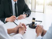Divorce: ही आहेत, सध्याच्या काळातील घटस्फोटाची ८ कारणे, सर्वेक्षणातून समोर आली धक्कादायक माहिती - Marathi News | Here are 8 Reasons for Divorce in Modern Times, Shocking Information Revealed by Survey | Latest manthan Photos at Lokmat.com