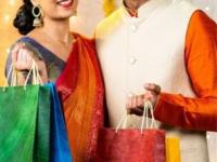 खरेदी करताना फक्त 'या' टिप्स वापरा; दिवाळीत पैसा आणि वेळ दोन्हींची होईल बचत - Marathi News | diwali 2024 shopping tips festive season offer discount how to save money and time | Latest business Photos at Lokmat.com