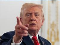 "वादळ येतंय, कुणीही रोखू शकणार नाही!" डोनाल्ड ट्रम्प यांच्या एका पोस्टने जगात खळबळ; नक्की संकेत कसले? - Marathi News | "A storm is coming, no one can stop it!" A post by Donald Trump caused a stir around the world; What exactly is the signal? | Latest international News at Lokmat.com