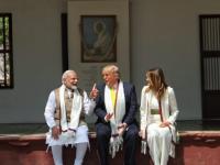 Donald Trump: अहमदाबादला उतरले, साबरमतीला गेले, सारे काही पाहिले, पण गांधीजींनाच विसरले! - Marathi News | Donald Trump India Visit: after watching Sabarmati Ashram Donald trump forgot to mention Mahatma Gandhi in his remark | Latest national Photos at Lokmat.com