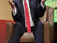 ट्रम्प यांचा यु-टर्न! अमेरिकेच्या 'या' निर्णयानं भारताला होणार २६ हजार कोटींचा फायदा, 'यांना' मिळणार मोठा लाभ - Marathi News | Donald Trump s U turn This decision of America will benefit India by Rs 26000 crores farmers will get a big benefit | Latest business News at Lokmat.com ट्रम्प यांचा यु-टर्न! अमेरिकेच्या 'या' निर्णयानं भारताला होणार २६ हजार कोटींचा फायदा, 'यांना' मिळणार मोठा लाभ - Marathi News | Donald Trump s U turn This decision of America will benefit India by Rs 26000 crores farmers will get a big benefit | Latest business News at Lokmat.com