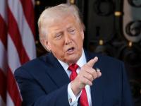 व्हेनेझुएलानंतर कुणाचा नंबर? हे ५ देश डोनाल्ड ट्रम्प यांच्या रडारवर, कोण होणार पुढचं लक्ष्य? - Marathi News | Who is next after Venezuela? These 5 countries are on Donald Trump's radar, who will be the next target? | Latest international Photos at Lokmat.com