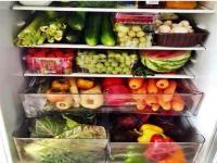 'ही' फळं टिकावायची असतील तर चूकूनही नका ठेऊ फ्रीजमध्ये, होतील उलट परिणाम - Marathi News | Do not refrigerate these fruits. they will cause harm to your body and health | Latest food Photos at Lokmat.com