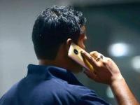 फेक कॉल्सवर सरकारने उचललं मोठं पाऊल; सोशल मीडिया प्लॅटफॉर्मला दिला महत्त्वाचा आदेश - Marathi News | Department of Telecommunications has ordered companies to remove posts or applications that teach people how to change the identity of phone calls | Latest national Photos at Lokmat.com