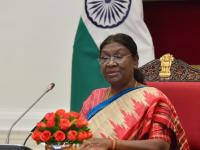 दोन वर्षीय मुलीवर बलात्कार करणाऱ्या महाराष्ट्रातील आरोपीला फाशीच, राष्ट्रपतींनी फेटाळली याचिका - Marathi News | Maharashtra convict who raped two-year-old girl to be hanged, President rejects plea | Latest crime News at Lokmat.com दोन वर्षीय मुलीवर बलात्कार करणाऱ्या महाराष्ट्रातील आरोपीला फाशीच, राष्ट्रपतींनी फेटाळली याचिका - Marathi News | Maharashtra convict who raped two-year-old girl to be hanged, President rejects plea | Latest crime News at Lokmat.com