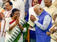 Droupadi Murmu: राष्ट्रपतींचे खरे नाव द्रौपदी नाही, शिवभक्त पण देव्हाऱ्यात शंकर नाही; जाणून घ्या यामागची 'रहस्ये'... - Marathi News | Droupadi Murmu: The President's real name is not Draupadi Murmu, a devotee of Shiva but no Shankar in Devara; Know the 'secrets' behind this... | Latest national Photos at Lokmat.com