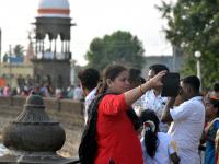 सुट्यांच्या हंगाम : कोल्हापूरमध्ये पर्यटकांची संख्या वाढली - Marathi News | Vacations: Number of tourists increased in Kolhapur | Latest kolhapur Photos at Lokmat.com