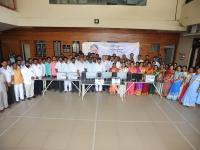 कोल्हापूर : ‘लोकमत सरपंच अवॉर्डस्’ने सन्मानित ग्रामपंचायतींना संगणक, प्रिंटर प्रदान - Marathi News | Kolhapur: Providing computers, printers to the Gram Panchayats honored with 'Lokmat Sarpanch Awards' | Latest kolhapur Photos at Lokmat.com