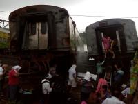 कसा-याजवळ नागपूर-मुंबई दुरांतो एक्स्प्रेसचे घसरले 9 डबे - Marathi News | Around 9 coaches of Nagpur-Mumbai Duronto Express collapsed | Latest maharashtra Photos at Lokmat.com