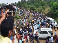 Hyderabad Encounter : हैदराबाद एन्काऊंटर करणाऱ्या पोलिसांना अग्निदिव्यातून जावे लागणार - Marathi News | what will be the action taken on Hyderabad Police after Encounter of four rape accused | Latest crime Photos at Lokmat.com