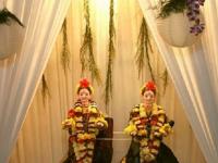 गौरी उद्यावर आल्या तरी डेकोरेशनची तयारी नाही, घ्या सोप्या टिप्स, गौराई सजतील सुंदर - Marathi News | Gauri Decoration Idea Simple And Easy Decoration Ganpati Festival: Gouri will come tomorrow but there is no preparation for decoration, take simple tips, Gouri will decorate beautifully | Latest sakhi Photos at Lokmat.com