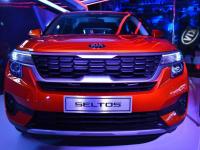 Kia मोटर्सची भारतातील पहिली कार Seltos लाँच; पाहा किंमत - Marathi News | Kia Motors launches India's first car Seltos, See the price | Latest auto Photos at Lokmat.com