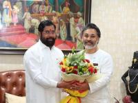 “कितीही करा कल्ला, मालवण शिवसेनेचाच बालेकिल्ला”: एकनाथ शिंदे; निलेश राणेंचेही केले कौतुक - Marathi News | deputy cm eknath shinde praises mla nitesh rane in malvan campaign for local body election 2025 | Latest sindhudurga News at Lokmat.com