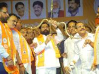 वडापाव-दाल पकवानचे महागठबंधन सत्तेवर येणार: उपमुख्यमंत्री एकनाथ शिंदे, मराठी-सिंधीवर भाष्य - Marathi News | ulhasnagar municipal corporation election 2026 alliance of marathi and sindhi will come to power said deputy cm eknath shinde | Latest thane News at Lokmat.com