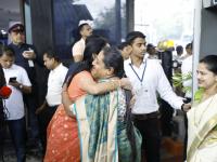 Maharashtra Government: नवनिर्वाचित आमदारांचा शपथविधी कार्यक्रम अन् सुप्रिया सुळेंची गळाभेट, पाहा फोटो - Marathi News | Maharashtra Government: Newly elected MLAs swearing in program and Supriya Sule, see photo | Latest politics Photos at Lokmat.com