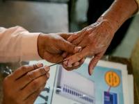 महाराष्ट्रात निवडणुकीचा शंखनाद! २४६ नगरपरिषदा, ४२ नगरपंचायतींसाठी मतदान; वाचा जिल्हानिहाय यादी... - Marathi News | Elections in Maharashtra! Voting for 246 municipal councils, 42 nagar panchayats on 2nd December 2025; Read the district-wise list election | Latest maharashtra News at Lokmat.com