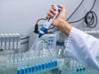 Coronavirus: कोरोनाविरुद्ध भारतानं बनवलं सुरक्षा कवच; अँन्टीबॉडी तपासणीसाठी स्वदेशी ‘एलिसा’ सज्ज - Marathi News | Coronavirus: NIV Pune Develops India's First Anti-body Test Kit ELISA pnm | Latest national Photos at Lokmat.com