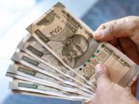Dearness Allowance (DA) Hike : सरकारी कर्मचाऱ्यांसाठी खुशखबर! जुलैपासून केंद्रीय कर्मचाऱ्यांचा डीए वाढणार, एवढ्या हजारांनी होणार वाढसरकारी कर्मचाऱ्यांसाठी खुशखबर! जुलैपासून केंद्रीय कर्मचाऱ्यांचा डीए वाढणार, एवढ्या हजारांनी होणार वाढ - Marathi News | Good news for government employees DA of central employees will increase from July, the increase will be by thousands | Latest business Photos at Lokmat.com