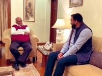 शरद पवारांची 'तेजस्वी' भेट, देशाच्या धुरंदर नेत्यासोबत 'पॉलिटीक्स पे चर्चा' - Marathi News | Sharad Pawar, Tejaswi Yadav's 'Politics Pay Discussion' | Latest national Photos at Lokmat.com