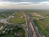 उत्तर-दक्षिण ते पूर्व-पश्चिम; 2026 मध्ये देशाला मिळणार चारही दिशा जोडणारे 8 नवे एक्सप्रेसवे - Marathi News | India will get 8 new expressways by 2026, including Mumbai-Delhi | Latest national Photos at Lokmat.com