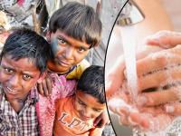 Coronavirus:...म्हणून भारतातल्या ५ कोटींहून जास्त लोकांना कोरोना लागण होण्याचा जास्त धोका - Marathi News | Coronavirus: More Than Five Crore Indians Do Not Have Facilities To Wash Hands pnm | Latest health Photos at Lokmat.com